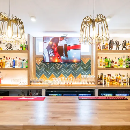 Zen Airport Hotell 4*