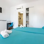 Zen Airport Τορρεμολίνος