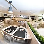 Zen Airport 4* Τορρεμολίνος