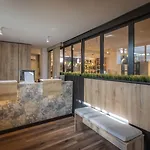 Hotel Zen Airport 4*