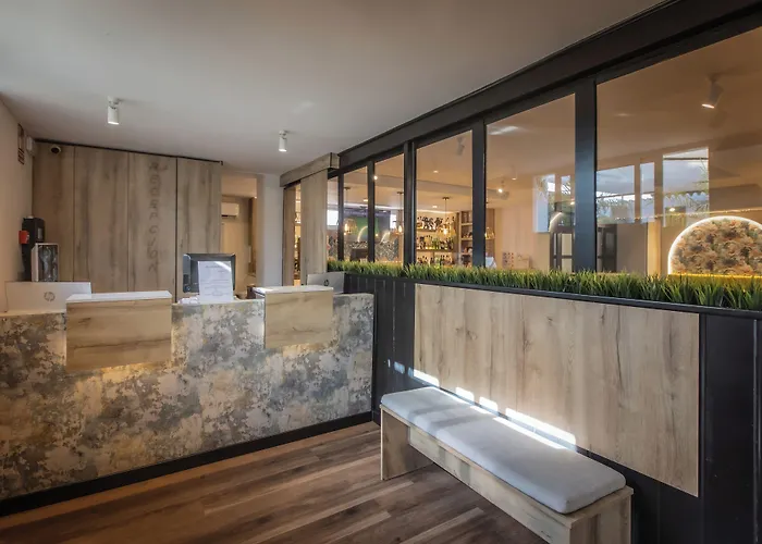 Hotel Zen Airport 4*