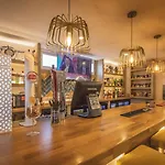 Hotel Zen Airport