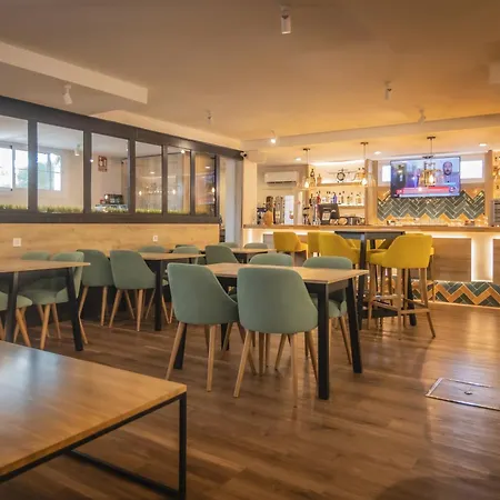Hotell Zen Airport